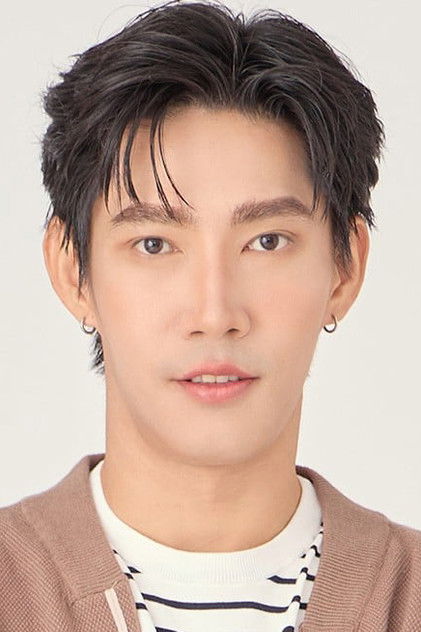 Guy Sivakorn Lertchuchot